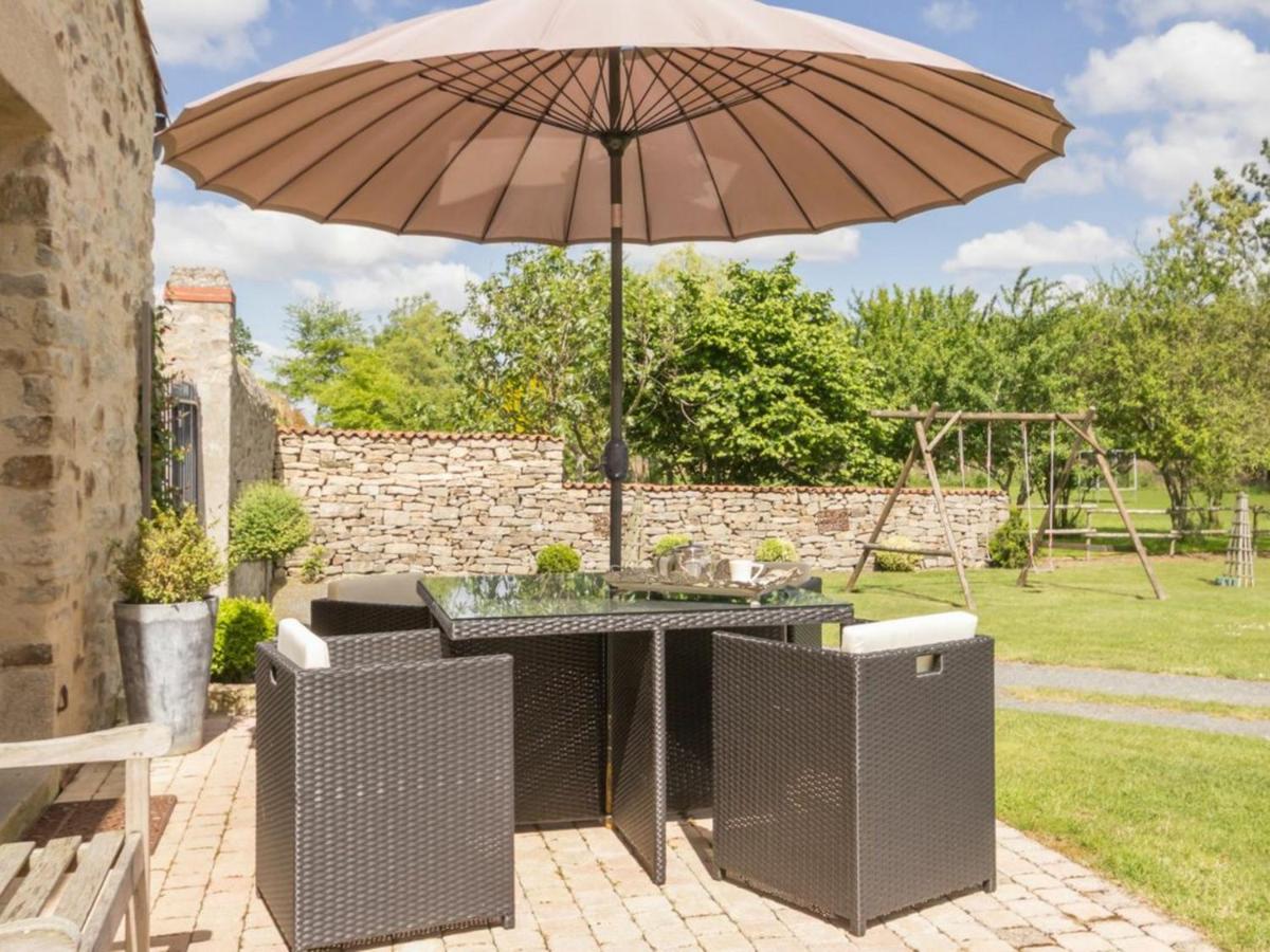 Gite De Charme Avec Piscine Chauffee Et Wifi - 2 Chambres - Fr-1-306-803 Chateauthebaud 外观 照片